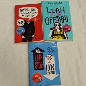 Simon Vs. The Homosapiens Agenda Book Lot